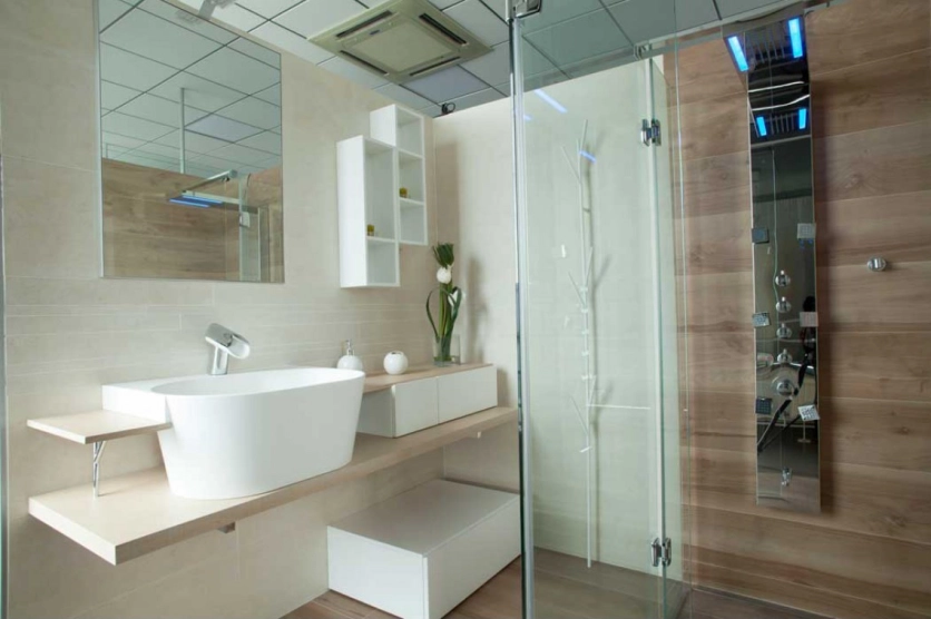 EDIL, près de créteil, l'univers de la salle bain